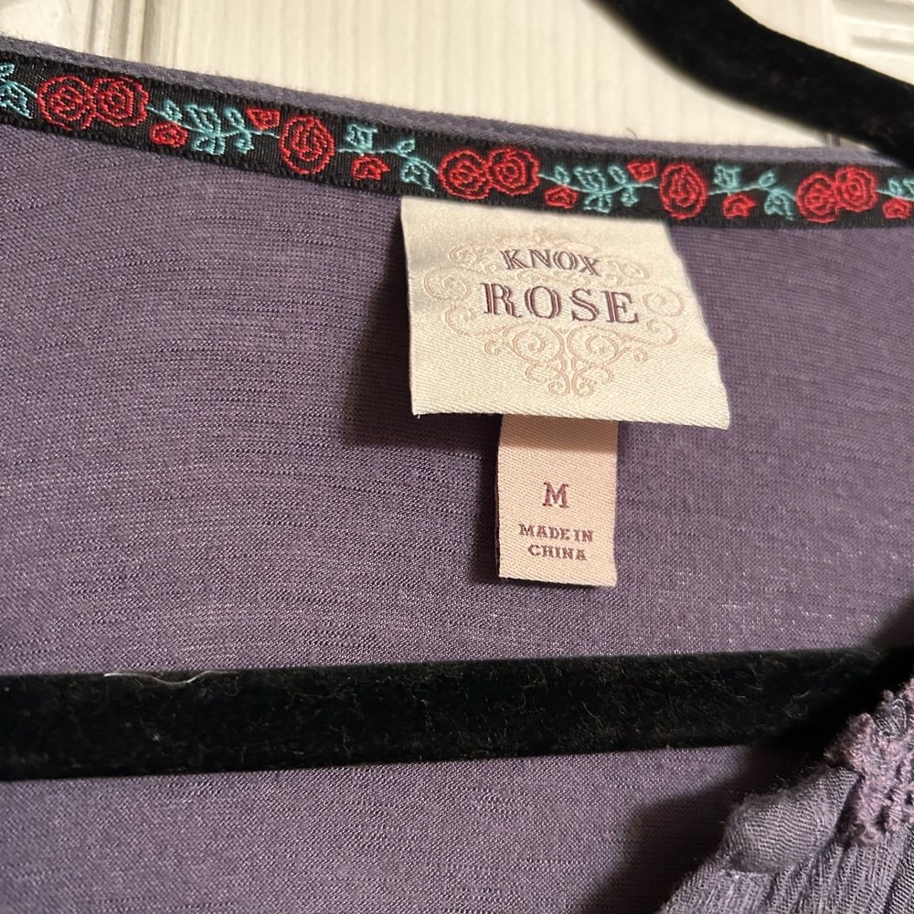 Knox Rose Lace Trim Blouse - Picture 4 of 7